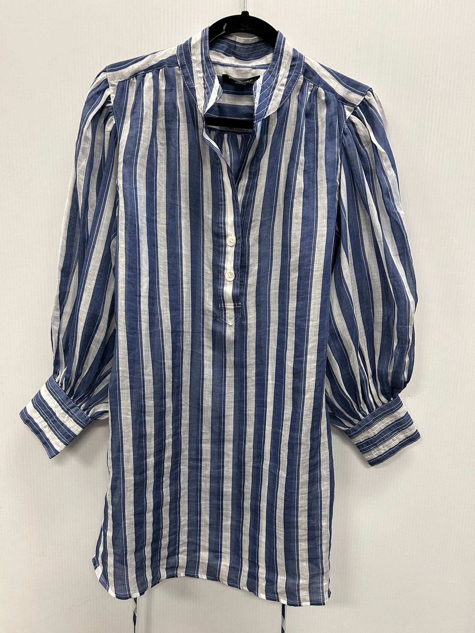 Size S Banana Republic Shirt/Dress #0548