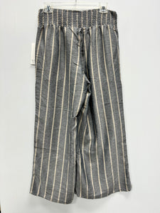 **NEW** Size M CARVE DESIGNS Trousers #0104
