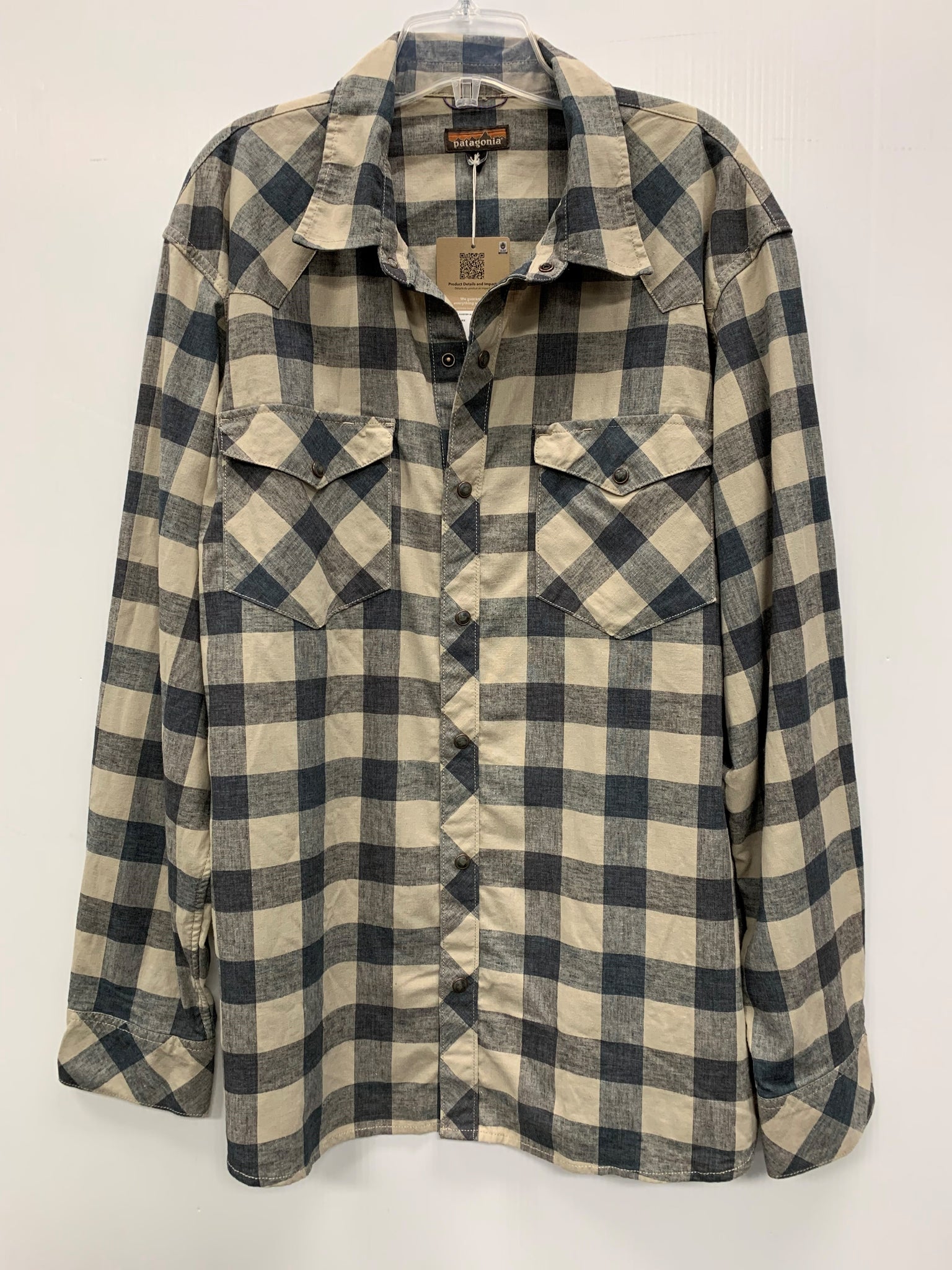 **NEW** patagonia Men's Shirt #0864