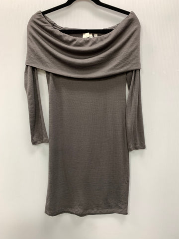 Size Medium Aritzia Wilfred Free Dress Item No. 2048